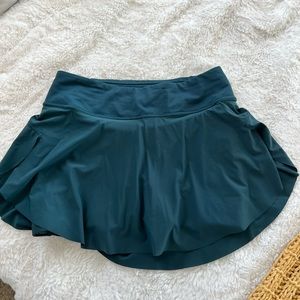 Lululemon teal skirt with liner